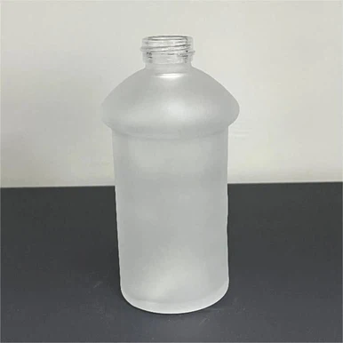 Stiklo muilo dozatorius